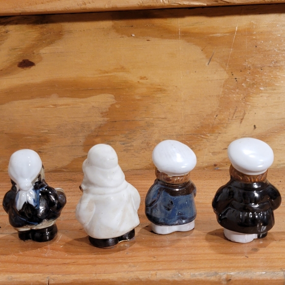 Vtg Set of 4 Miniature Clay Terra Cotta Seafarers Figurines - Picture 2 of 4
